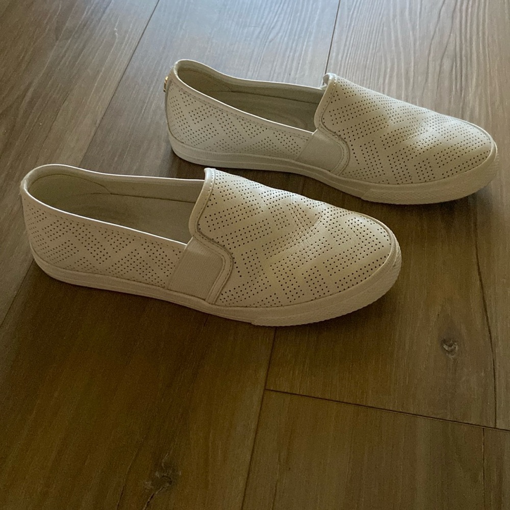 Ralph Lauren white slip on flats; size 7